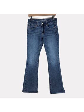 American Eagle Kick Boot Jeans Womens 4 Medium Wash Blue Five Pocket Stretch